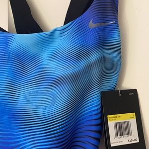 NWT Nike Hydralock Swimsuit Women S Small